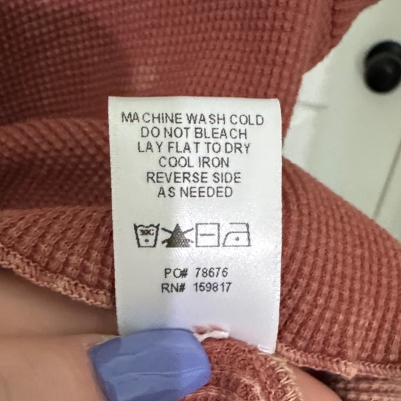 Rust Ribbed Crop Top - Picture 4 of 7